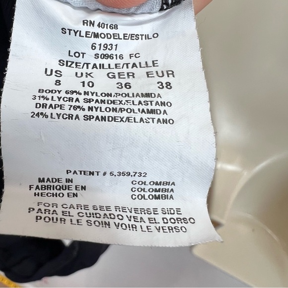 Miraclesuit Solid Sonatina Soft Cup One Piece Swimsuit Black Size 8 Ruched - Picture 10 of 11